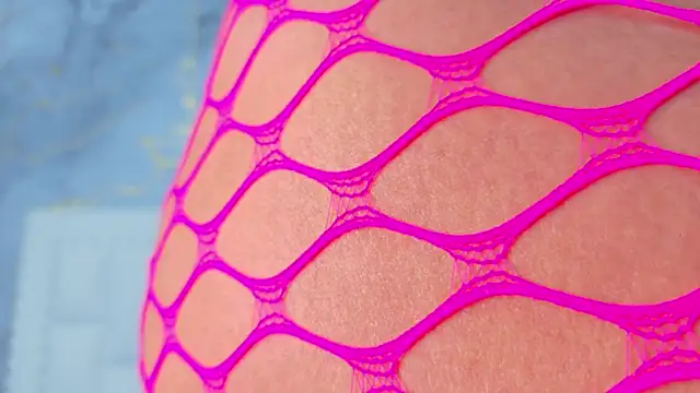 IrresistibleMilf online show from November 2, 2025, 11:59 am