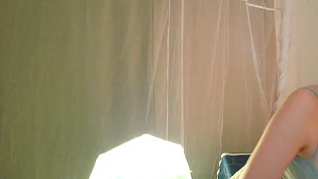 Snapshot of magali_19 chatting on July 10, 2026, 1:16 am magali 19 online show from July 10, 2026, 1:16 am