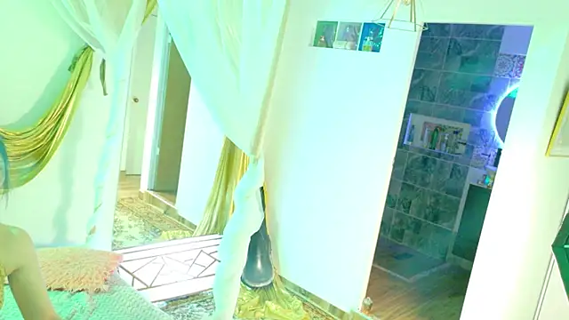 Snapshot of magali_19 chatting on October 25, 2025, 9:37 pm magali 19 online show from October 25, 2025, 9:37 pm