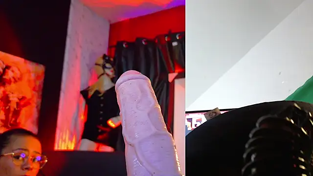 Snapshot of MistressSlut1 chatting on November 6, 2025, 11:14 am MistressSlut1 online show from November 6, 2025, 11:14 am