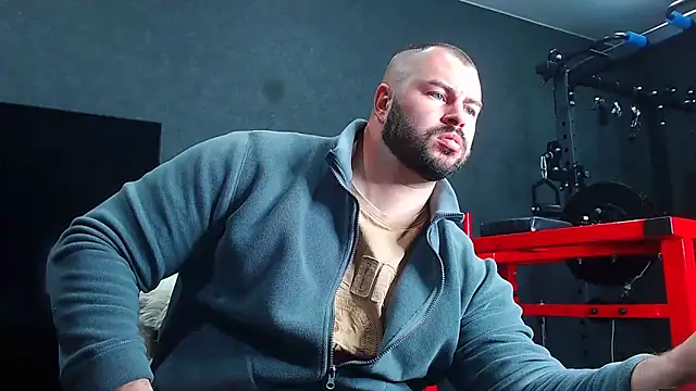 muscularjohnforuX online show from April 24, 2026, 8:38 am