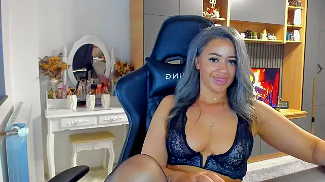 Snapshot of Claire95_ chatting on November 23, 2025, 5:23 pm Claire95 online show from November 23, 2025, 5:23 pm