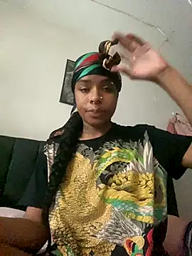 Snapshot of CutieFrmthehood chatting on September 27, 2025, 6:14 pm CutieFrmthehood online show from September 27, 2025, 6:14 pm