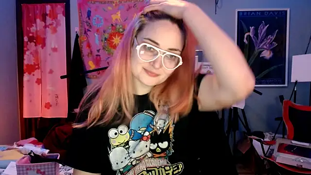 Snapshot of JenniferGwen chatting on March 19, 2025, 12:48 am JenniferGwen online show from March 19, 2025, 12:48 am