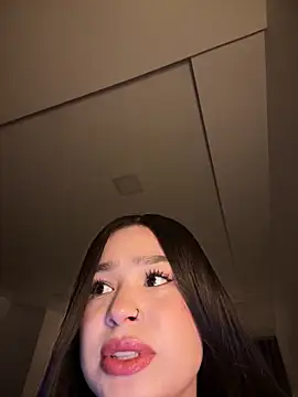 bella parisi online show from February 27, 2026, 2:45 am