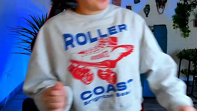 Snapshot of CeceliaJohnson chatting on March 14, 2025, 8:10 am CeceliaJohnson online show from March 14, 2025, 8:10 am