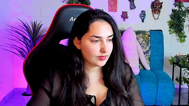 Snapshot of CeceliaJohnson chatting on March 11, 2025, 8:08 am CeceliaJohnson online show from March 11, 2025, 8:08 am