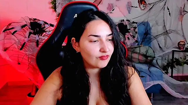 Snapshot of CeceliaJohnson chatting on October 23, 2025, 8:13 am CeceliaJohnson online show from October 23, 2025, 8:13 am