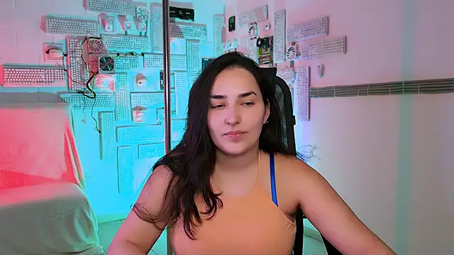 Snapshot of CeceliaJohnson chatting on November 28, 2025, 8:36 am CeceliaJohnson online show from November 28, 2025, 8:36 am