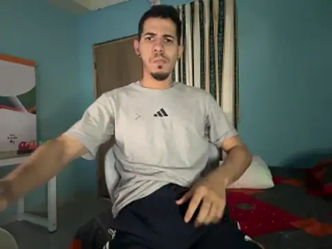 Snapshot of steven_clain chatting on May 11, 2026, 7:11 pm steven clain online show from May 11, 2026, 7:11 pm
