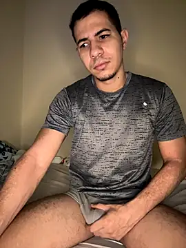 Snapshot of steven_clain chatting on November 13, 2025, 12:14 am steven clain online show from November 13, 2025, 12:14 am