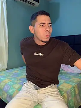 Snapshot of steven_clain chatting on March 2, 2025, 11:09 am steven clain online show from March 2, 2025, 11:09 am