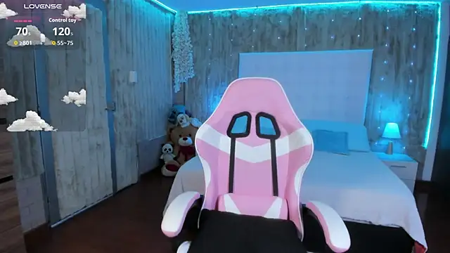 Snapshot of floryn_susana chatting on September 12, 2025, 7:46 pm floryn susana online show from September 12, 2025, 7:46 pm