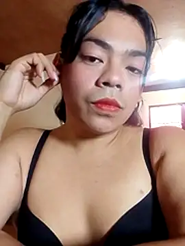 amazingOLIVIA online show from December 16, 2025, 3:22 am