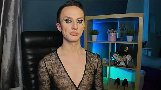 Snapshot of Cristal_Connors chatting on December 30, 2024, 8:58 pm Cristal Connors online show from December 30, 2024, 8:58 pm