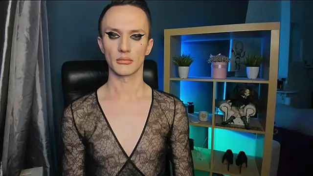 Snapshot of Cristal_Connors chatting on December 24, 2024, 12:44 pm Cristal Connors online show from December 24, 2024, 12:44 pm