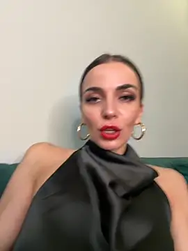 Snapshot of Bad_Giorgia chatting on September 13, 2025, 9:26 pm Bad Giorgia online show from September 13, 2025, 9:26 pm