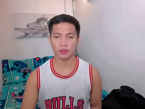 xSebastian19 online show from December 16, 2025, 9:08 pm