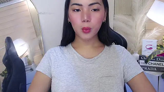 Snapshot of Martha_pookerxxx chatting on November 25, 2025, 11:48 pm Martha pookerxxx online show from November 25, 2025, 11:48 pm