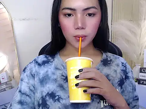 Snapshot of Martha_pookerxxx chatting on October 28, 2025, 10:52 pm Martha pookerxxx online show from October 28, 2025, 10:52 pm