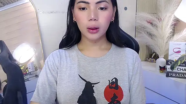 Snapshot of Martha_pookerxxx chatting on December 4, 2025, 11:48 pm Martha pookerxxx online show from December 4, 2025, 11:48 pm