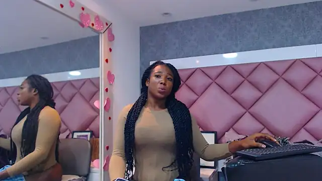 DanielaDuff online show from March 11, 2026, 7:19 pm