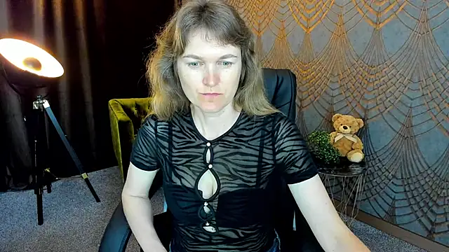 Snapshot of Anabell_xxx chatting on June 7, 2026, 5:23 am Anabell xxx online show from June 7, 2026, 5:23 am