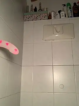 Snapshot of nenalayla chatting on March 11, 2025, 10:51 am nenalayla online show from March 11, 2025, 10:51 am