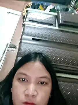 Snapshot of milkytitsmom4u chatting on September 26, 2025, 7:10 pm milkytitsmom4u online show from September 26, 2025, 7:10 pm