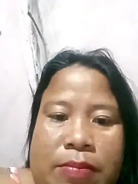 HotsweetPINAY69 online show from February 6, 2025, 11:37 pm