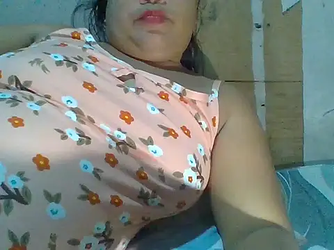 HotsweetPINAY69 online show from October 2, 2025, 3:21 am