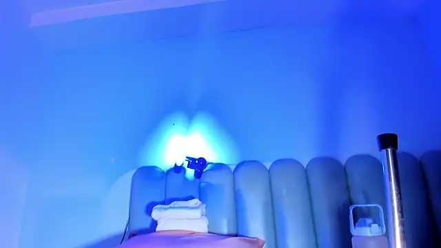 littless angel online show from March 25, 2026, 4:01 am