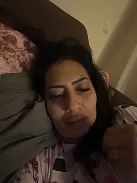 carlaxxx online show from November 23, 2025, 7:57 pm