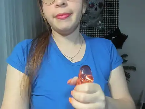 Snapshot of lorenitabella chatting on October 24, 2025, 8:35 am lorenitabella online show from October 24, 2025, 8:35 am