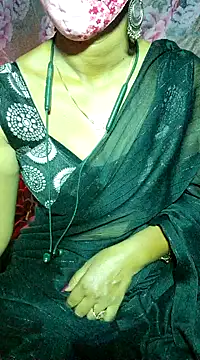 Snapshot of XBHUUME chatting on January 18, 2025, 6:10 pm XBHUUME online show from January 18, 2025, 6:10 pm