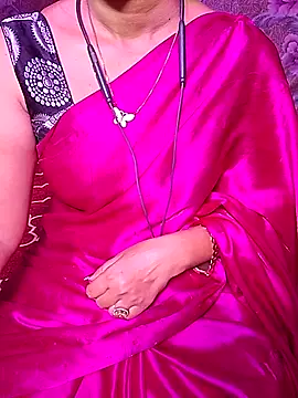 Snapshot of XBHUUME chatting on November 20, 2025, 5:13 pm XBHUUME online show from November 20, 2025, 5:13 pm