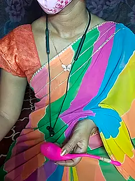 Snapshot of XBHUUME chatting on January 2, 2025, 4:46 pm XBHUUME online show from January 2, 2025, 4:46 pm