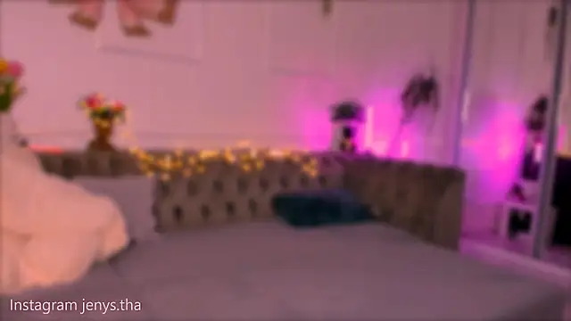 2good2betrue online show from November 20, 2025, 5:08 am