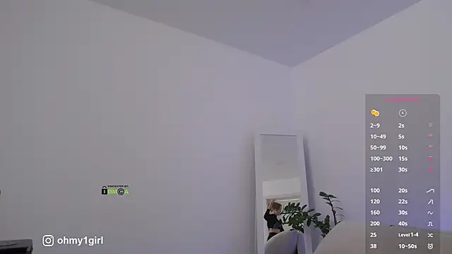 Fallinlove1 online show from January 16, 2026, 7:45 am