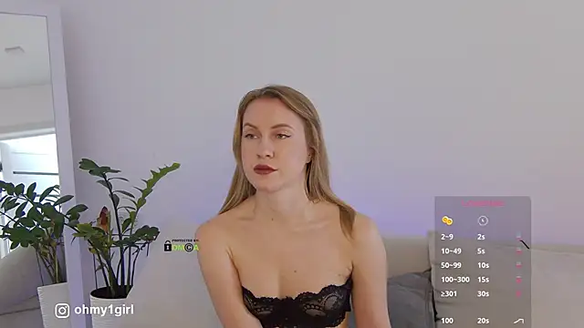 Fallinlove1 online show from March 3, 2026, 7:26 am