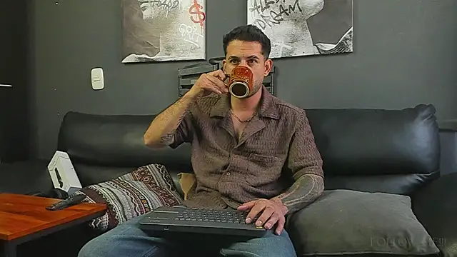 Davevilboy online show from November 7, 2025, 12:31 pm