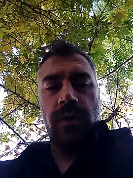 Snapshot of kevgir08 chatting on October 15, 2025, 2:25 pm kevgir08 online show from October 15, 2025, 2:25 pm