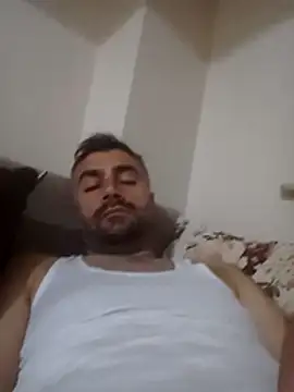 kevgir08 online show from October 26, 2025, 9:26 pm