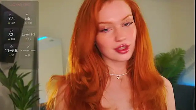 Snapshot of Born_to_Loveee chatting on December 16, 2025, 2:32 pm Born to Loveee online show from December 16, 2025, 2:32 pm