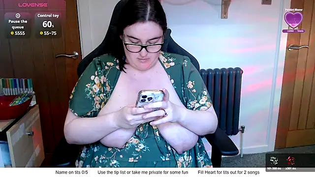 Rebecca Summer online show from March 4, 2026, 6:54 am