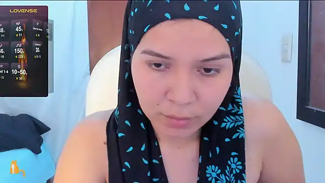 Snapshot of MatchedEyebrow chatting on January 10, 2025, 9:20 pm MatchedEyebrow online show from January 10, 2025, 9:20 pm