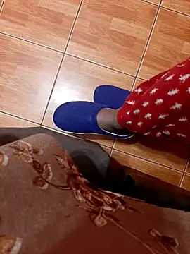 Snapshot of feet_toes chatting on November 24, 2025, 6:02 am feet toes online show from November 24, 2025, 6:02 am