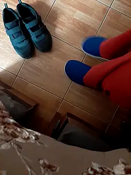 Snapshot of feet_toes chatting on December 2, 2025, 6:59 am feet toes online show from December 2, 2025, 6:59 am