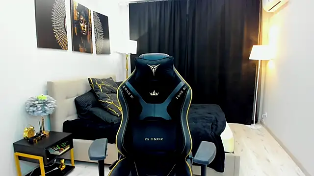 RedLipse online show from February 27, 2026, 3:40 am