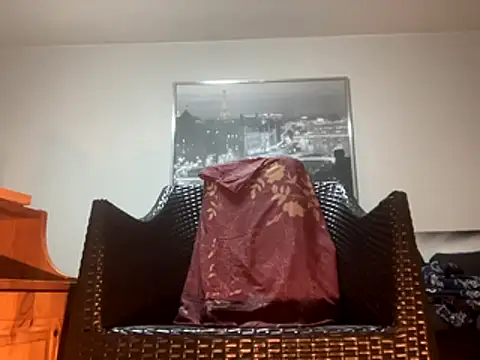 Snapshot of Tyyson03 chatting on November 8, 2025, 12:25 am Tyyson03 online show from November 8, 2025, 12:25 am